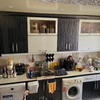 کابینت هایگلاس ترک سالم و تمیز