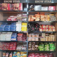 فروشنده. ساندویچ زن. باریستا. صندوقدار|استخدام خدمات فروشگاه و رستوران|تهران, سعادت‌آباد|دیوار