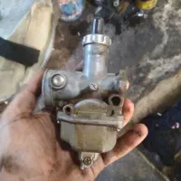 کاربرات ۱۲۵ وکمک عقب