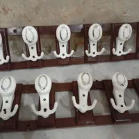 چوب لباسی سالم
