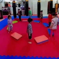 ژیمناستیک... بازی و ورزش تخصصی‌کودکان