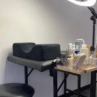 اجاره تخت‌مژه و پدیکوریست صندلی‌بافت‌واکستنشن‌مو|خدمات آرایشگری و زیبایی|تهران, مرزداران|دیوار