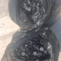 درب بطری کاملا سالم ب همراه چند وسیله دیگ