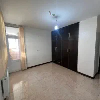 قیصر امین پور / تک واحدی / طبقه ۲ / ۱۵۰متر / ۳خواب|اجارهٔ آپارتمان|شاهین‌شهر, حافظ جنوبی|دیوار