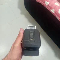 یک عدد تراز لیزری برند کنزاکس|ابزارآلات|یزد, |دیوار