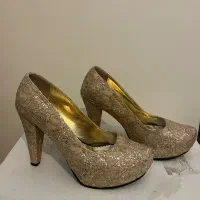 سه عدد کفش ۸۰۰|کیف، کفش، کمربند|مشهد, دانشجو|دیوار