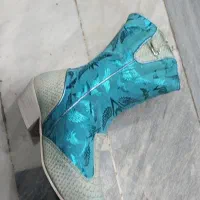 بوت زنانه|کیف، کفش، کمربند|شیراز, زرهی|دیوار