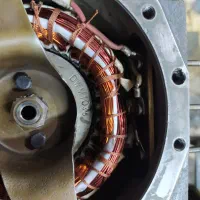 سیم پیچی و تعمیر موتورهای سردخانه