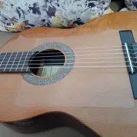 فروش گیتار کلاسیک مانوئل رودریگوئز مدل C1 در حد نو|گیتار، بیس، امپلیفایر|قائم‌شهر, |دیوار