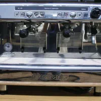 دستگاه اسپرسوساز CASADIO تمام اتوماتیک در حد نو