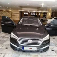 لیفان ۸۲۰ مدل ۹۵ مشکی فروش و معاوضه