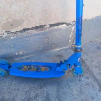 اسکوتر|دوچرخه، اسکیت، اسکوتر|پرند, فاز ۵|دیوار