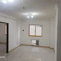 رهن-آپارتمان-40-متری-تک-خواب-واقع-در-لب-آب