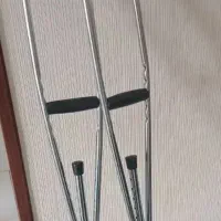 عصا زیر بغل