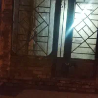 یک باب مغازه جهت انبار مواد خشک