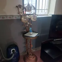 آواژور طلایی رنگ