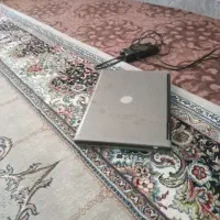 سلام  یک عدد لبتاب بفروش میرسد