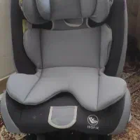 صندلی خودرو