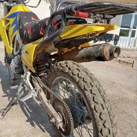 موتورسیکلت 200پرواز