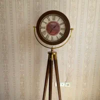 ساعت سه پایه