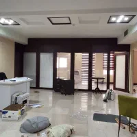 موقعیت اداری /۱۱۰ متر / ورودی از لابی/سرایدارمقیم