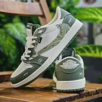 کتونی جردن ۱ گوچی تراویس اسکات سبز