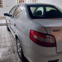 رانا سفید بدون رنگ