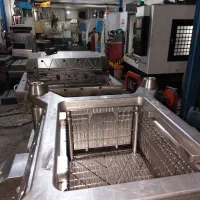 فرز کار وسط کار مونتاژ کار  کارگاه قالبسازی