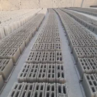 کار در گرگاه بلوک زنی سبک