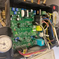 برقکار ساختمان(سرویس کولر،رفع اتصالی)|خدمات پیشه و مهارت|مشهد, فرهنگ|دیوار