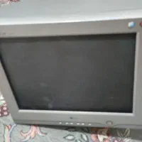 مانیتور ال جی قدیمی صفحه نمایش صاف