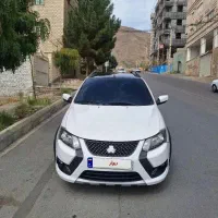 کوییک r مدل ۱۴۰۲ بی رنگ