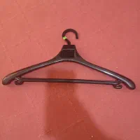 چوب لباسی|بندرخت و رخت‌آویز|شیراز, مسلم|دیوار