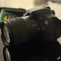 دوربین کنون 700D