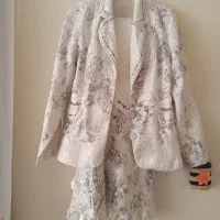 تعدادی لباس سایز42 بیشترازدوسه با پوشیده نشده