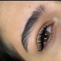 آموزش تخصصی اکستنشن و لیفت مژه و ابرو