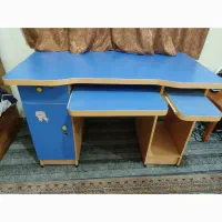 میز کامپیوتر و تحریر