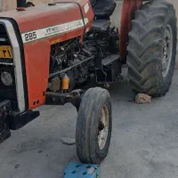 تراکتور مدل ۸۲