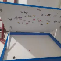 میز تحریر|میز تحریر و کامپیوتر|پرند, فاز ۴|دیوار