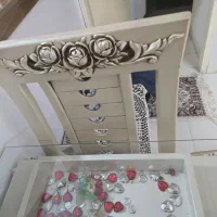 میز نهارخوری دو نفره|میز و صندلی غذاخوری|اندیشه, اندیشه فاز ۱|دیوار