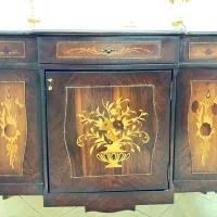 بوفه معرق و شمعدان