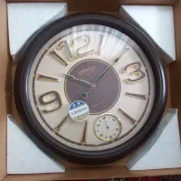 ساعت دیواری