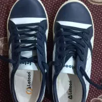 کفش اسپرت  زنانه ودخترانه