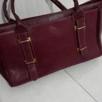 کیف|کیف، کفش، کمربند|نهاوند, |دیوار