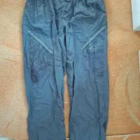 وسایل ورزشی،شلوارگرمکن،تورمیزپینگ پنگ،توپ،تکواندو