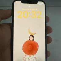 ۱۲ پرو در حد نو