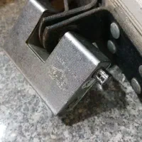 ریموت مغازه با دوتا کلید گمشده