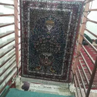 قالی ب فروش میرسد