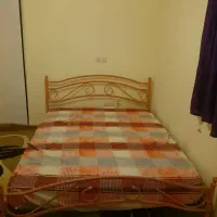 تخت دونفره فلزی