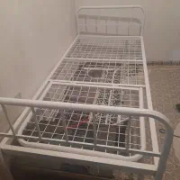 تخت خواب فلزی